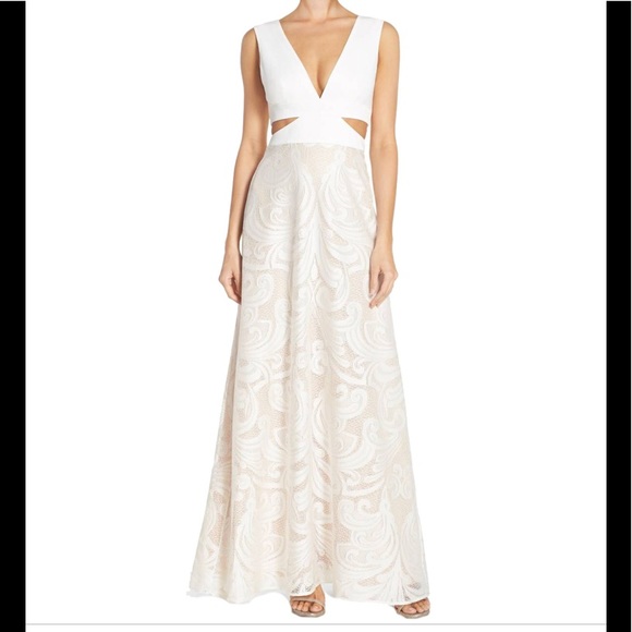 bcbg cream dress Bcbgmaxazria Dresses | Bcbg Maxazria Tonya Dress L | Color: Cream | Size: L